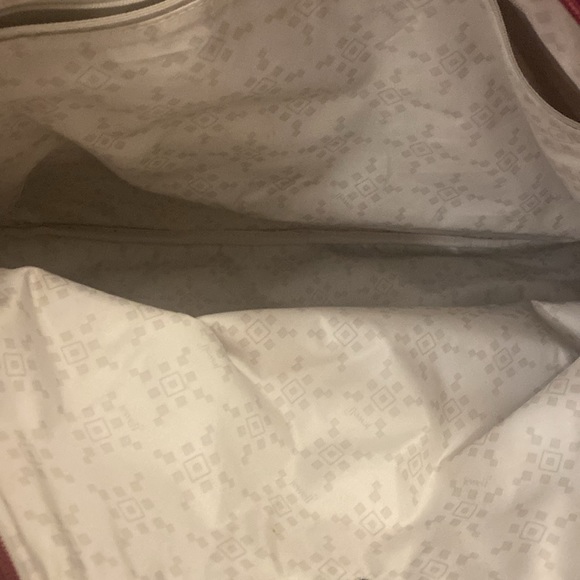 Thirty One Bag, Weekender.  Free mini wallet.   Both excellent condition - Picture 3 of 5